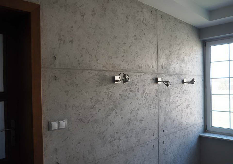 Декор стен с эффектом бетона